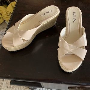 Nude espadrille wedge slide